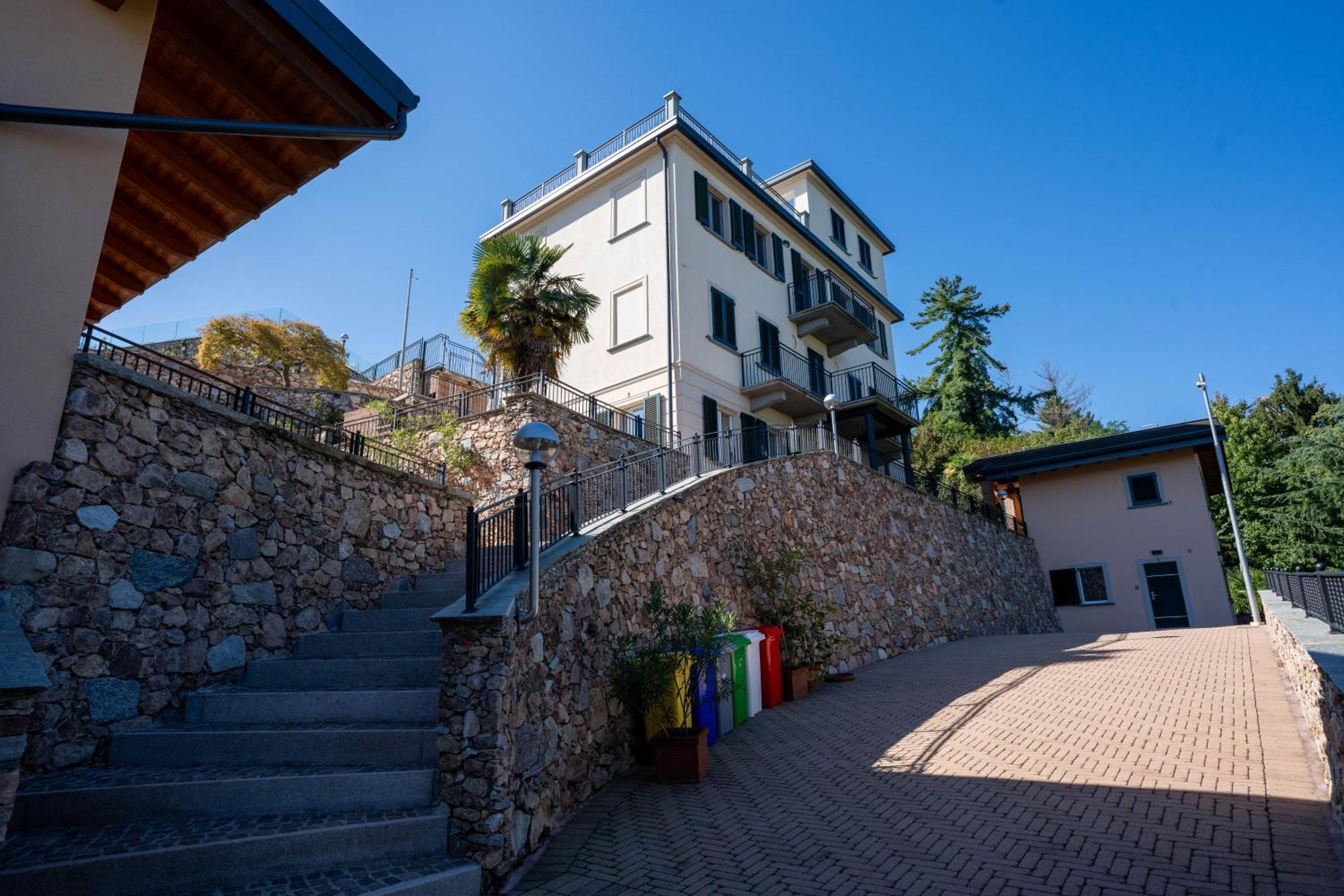 Villa San Carlo Arona Exterior photo