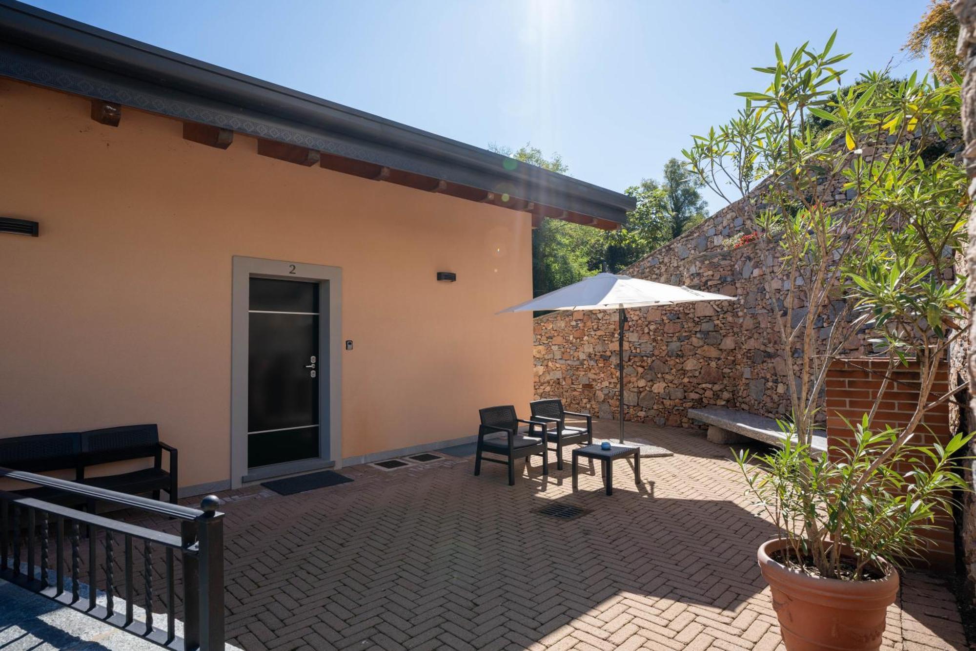 Villa San Carlo Arona Exterior photo